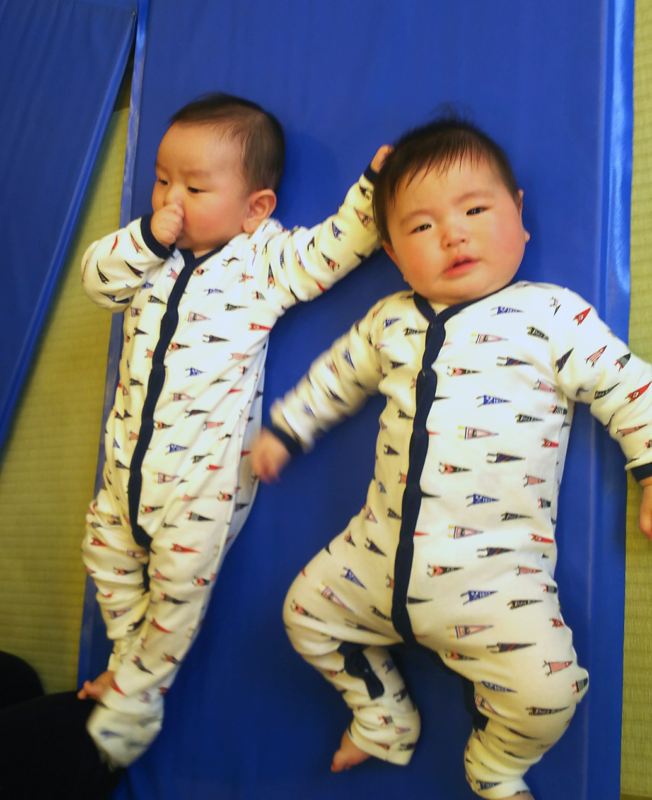 きょうだいがいる赤ちゃんへのマッサージ