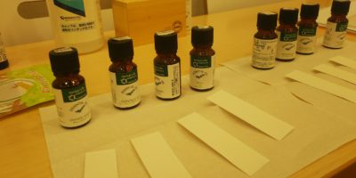 ニコニコ笑顔とふわふわ粘土＆アロマスプレー